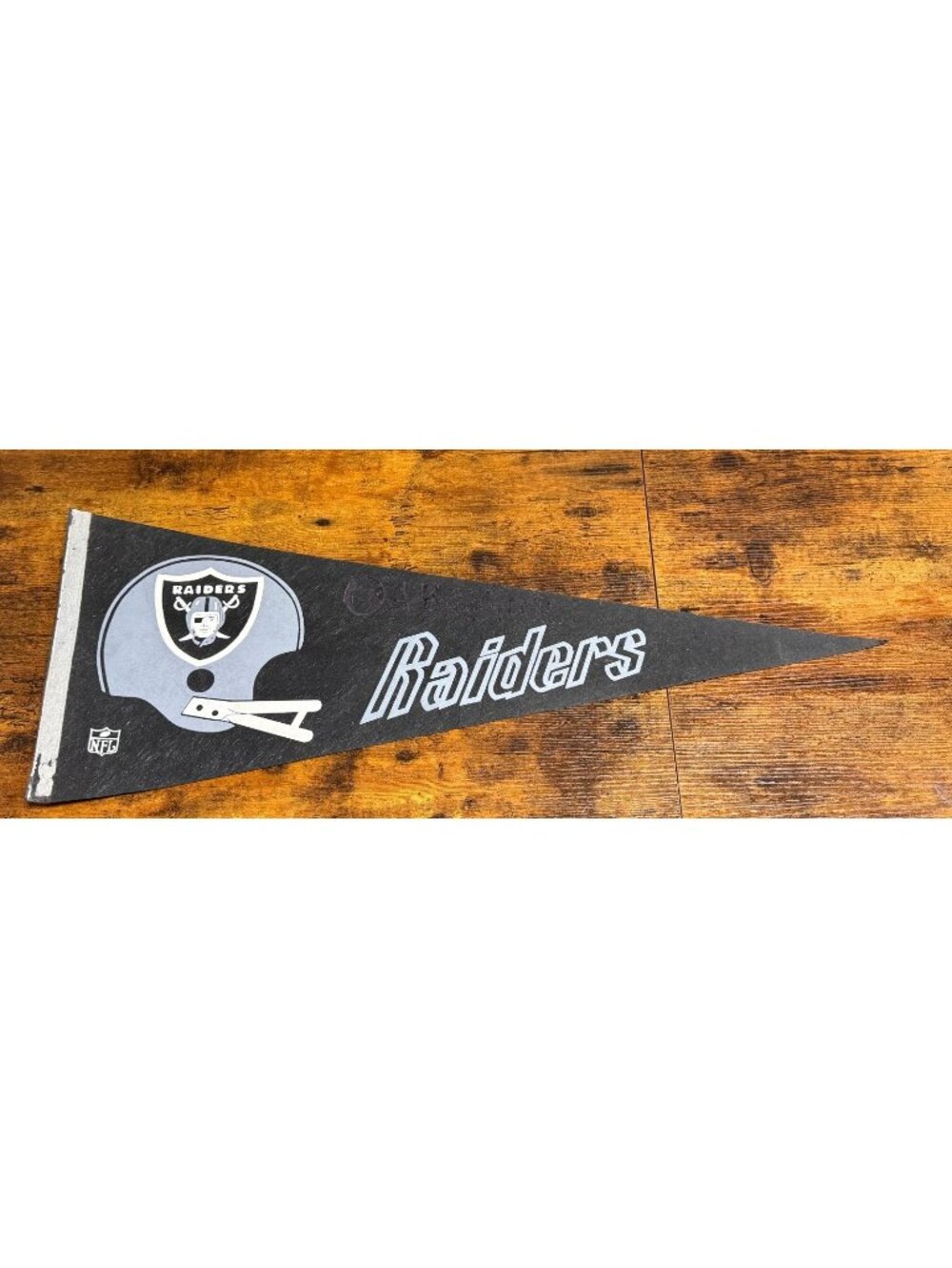 Vintage NFL Oakland Raiders pennant